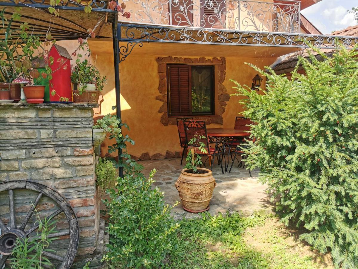 Vikendica Kraj Dunava Oaza Banostor Exterior photo